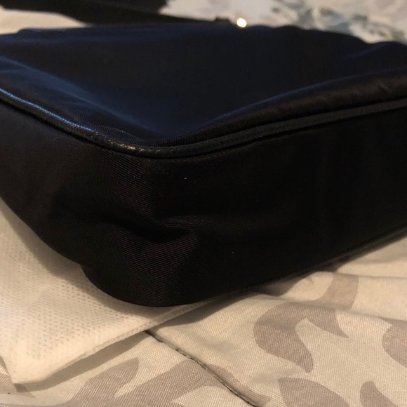 Authentic Prada Tessuto Saffiano Nylon Crossbody - Picture 8 of 8